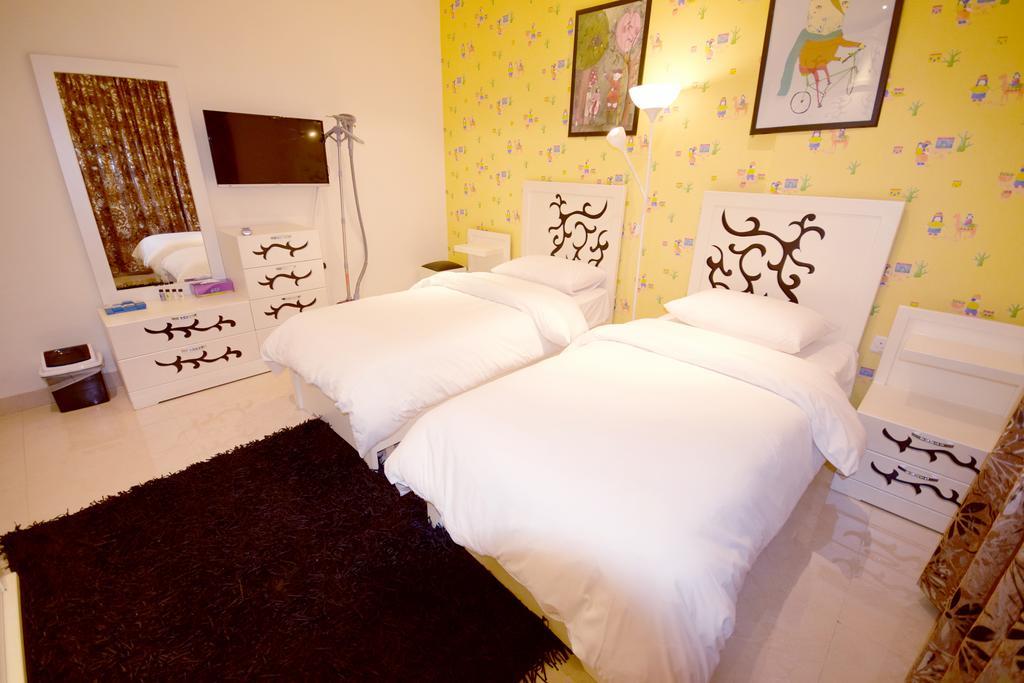Leaders Plaza Apartments Koweït Extérieur photo