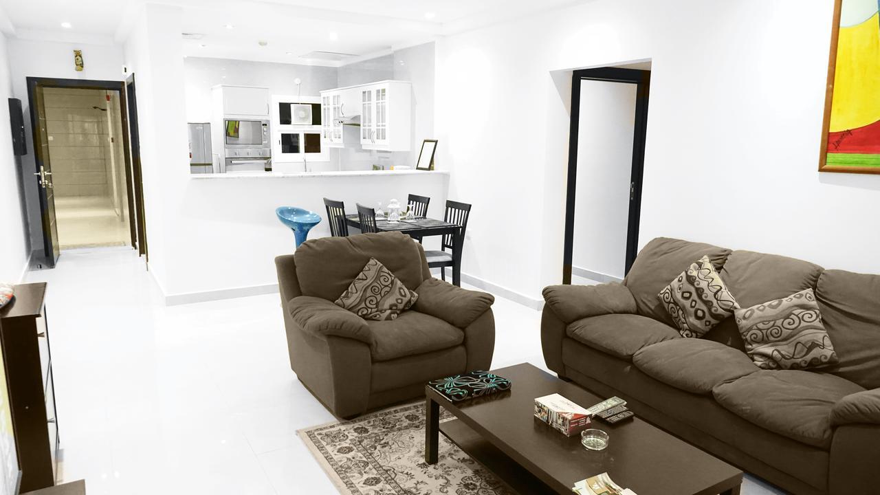 Leaders Plaza Apartments Koweït Extérieur photo