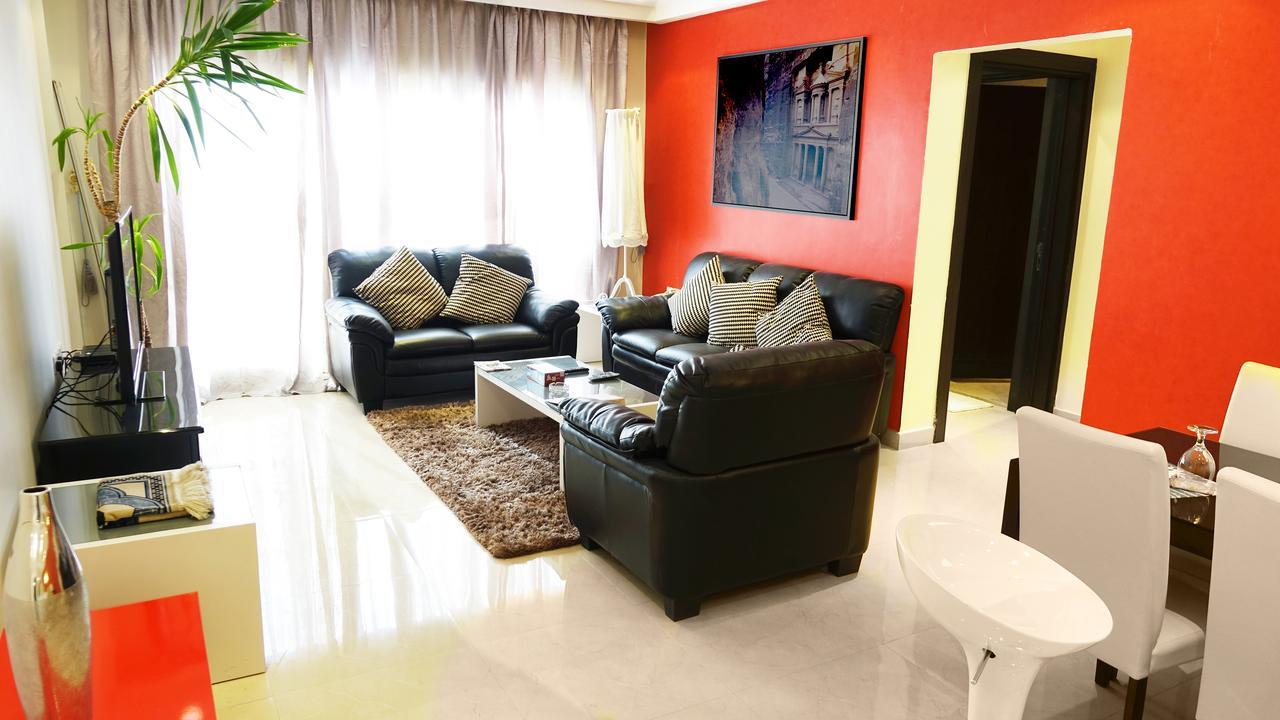 Leaders Plaza Apartments Koweït Extérieur photo